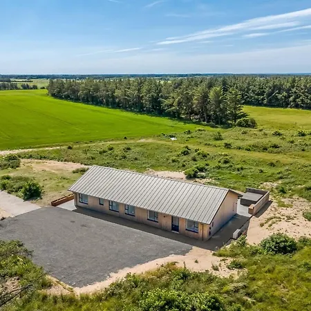 Merta - 800m From The Sea By Interhome